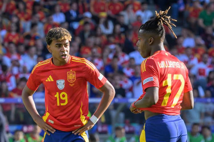 年主场不败 年主场不败