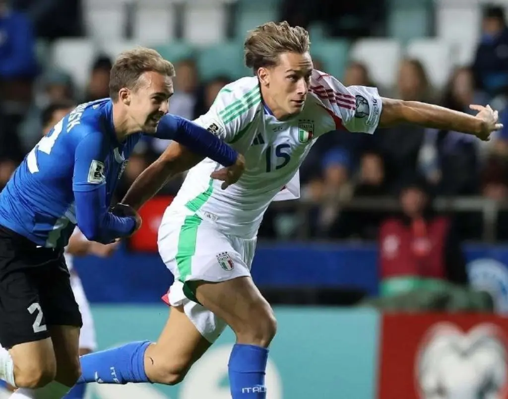 对意大利球, 给对手一个, AA